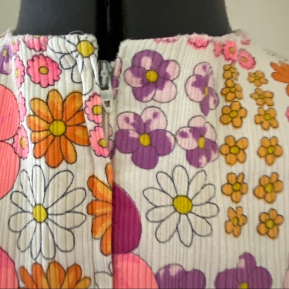 SOLD 1960s Floral Shift Dress by Serbin Lisa Cobb - Picture 4 of 8